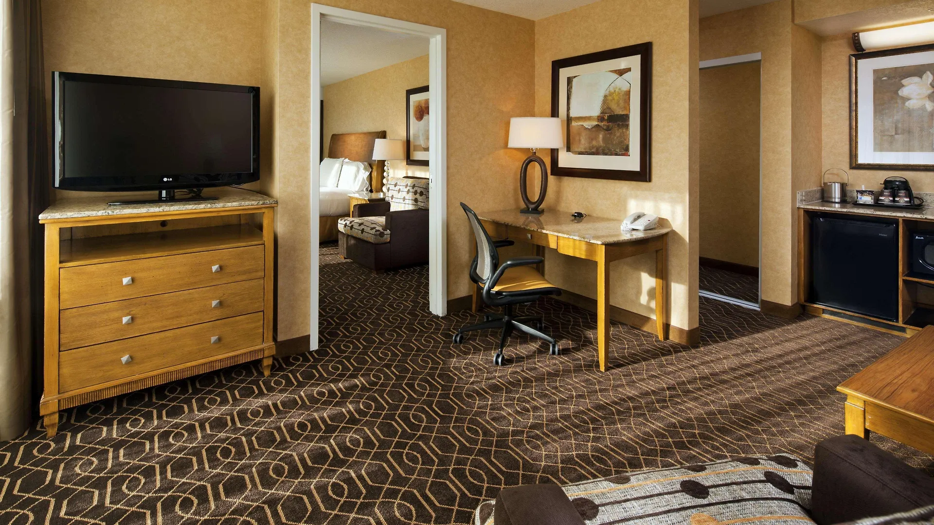 Doubletree Suites By Hilton Anaheim Resort/Convention Center